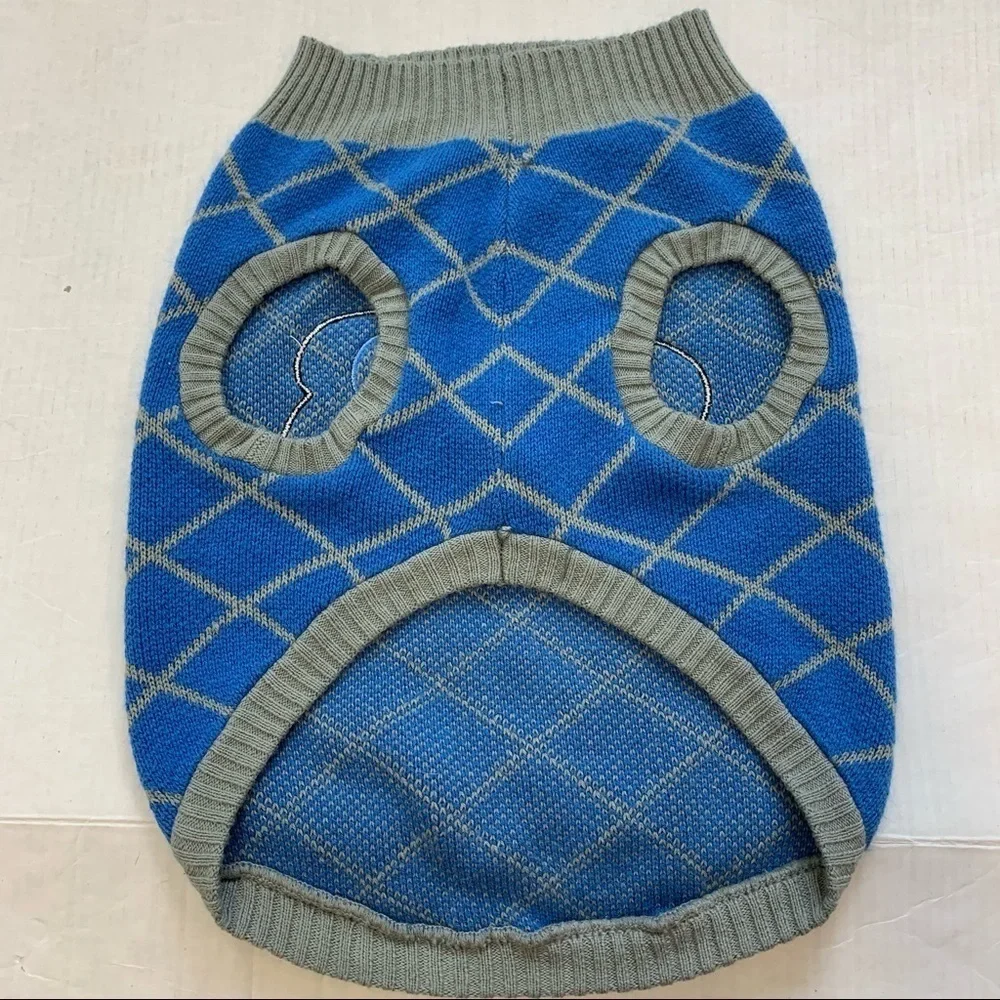 N/A blue pattern